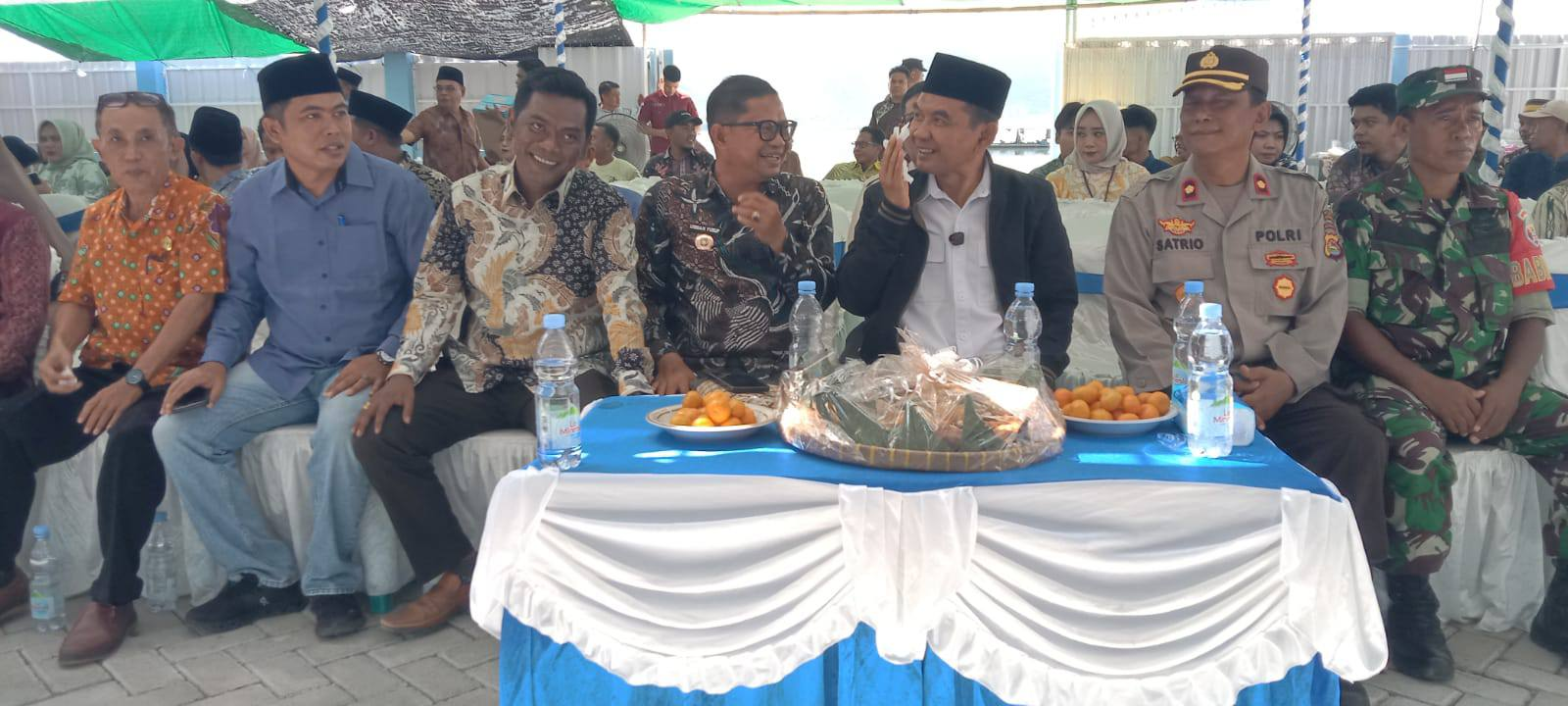 Wakil Bupati  Sumbawa Bapak Drs. H. Mohamad Ansori Meresmikan SPPG (Satuan Pelayanan Pemenuhan Gizi ) di Pulau Bungin